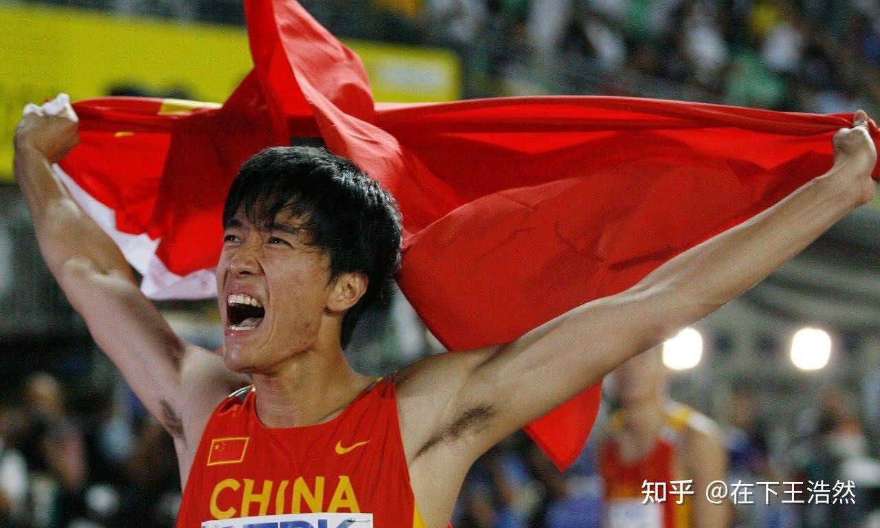 运动员们在运动场上展现出色的技术和战术意识的简单介绍